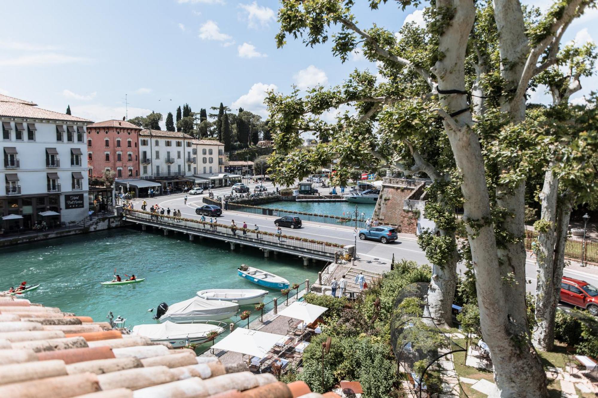 Pavillon Suite & Apartments Peschiera del Garda Esterno foto